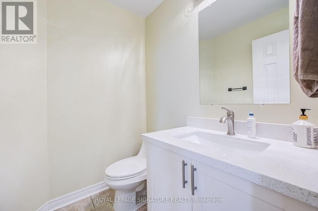 Photo - 44 Selby Dr