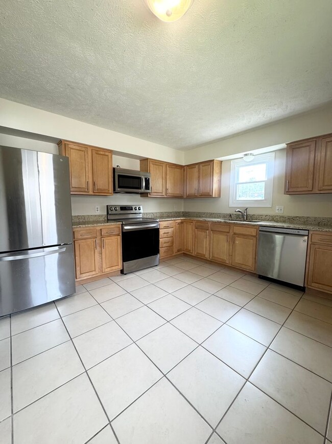 Photo - Spacious Two Bedroom Home! Available Now!