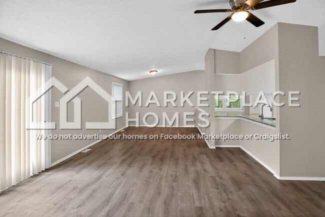 Photo - 916 Whidbey Ct