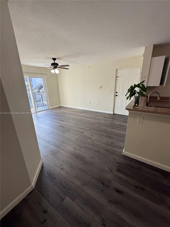 Building Photo - 15422 SW 284th St Unit 7202