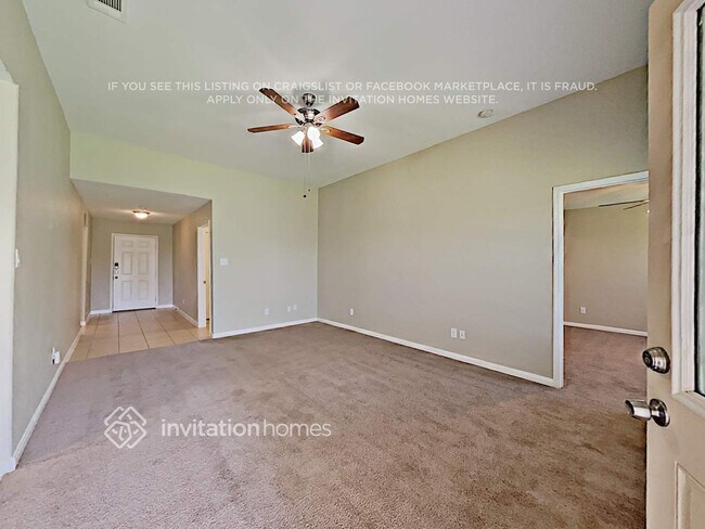 Photo - 741 Lazy Crest Dr