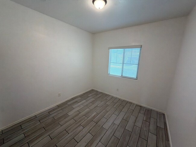 21391 W Monte Vista Rd