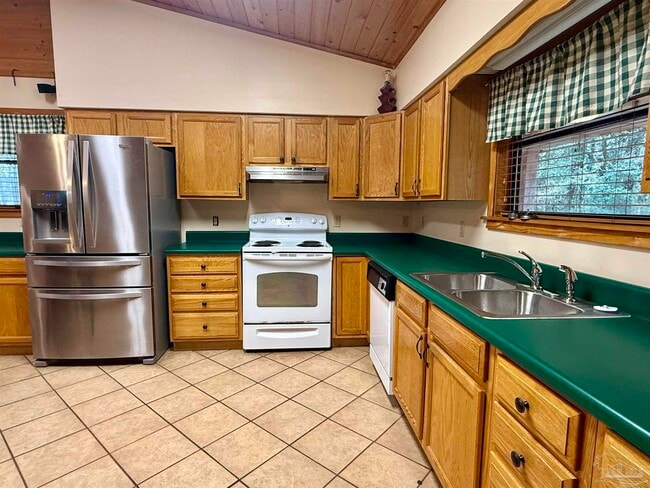 Photo - 7769 Lakeside Dr