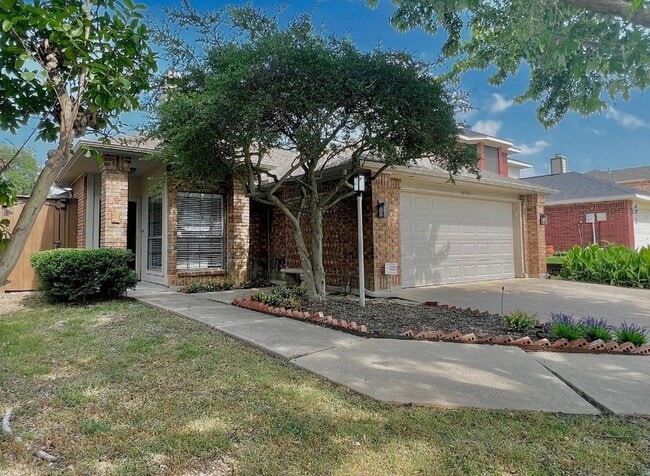 Building Photo - 6916 Moccasin Dr Rental