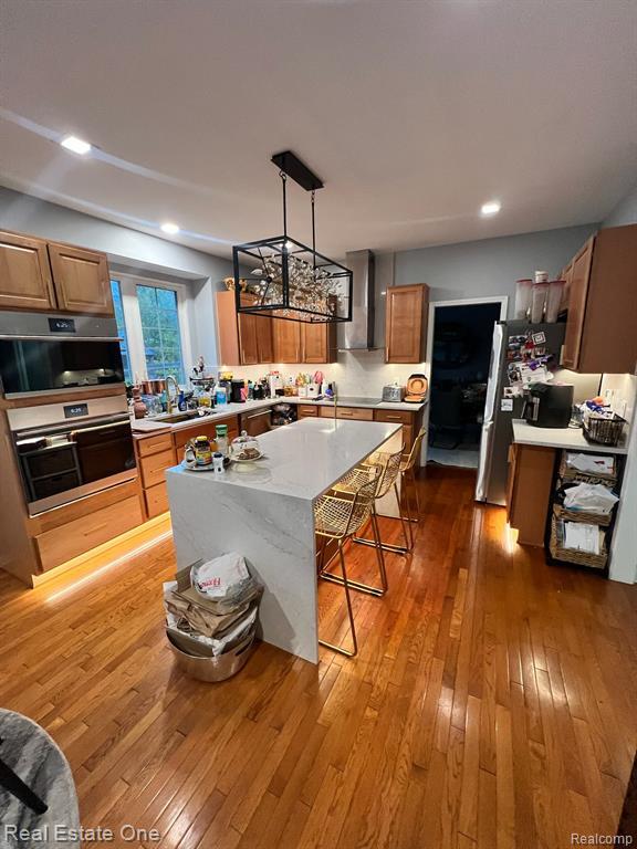 Photo - 49325 E Central Park