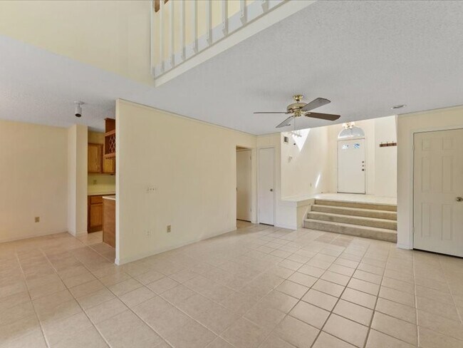 Photo - 3317 Golden Trails Dr Unidad 807