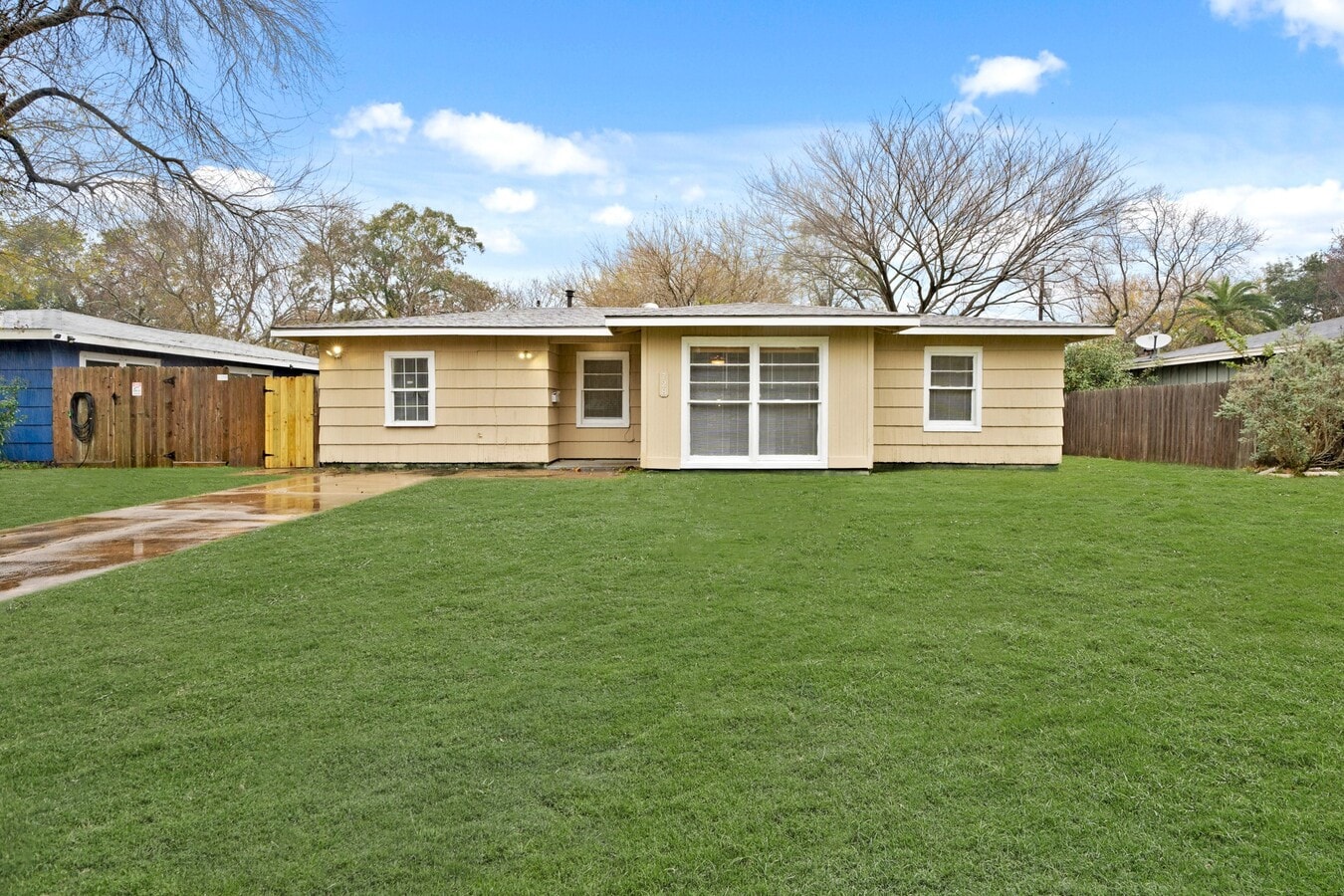 Photo - 728 22nd Ave N