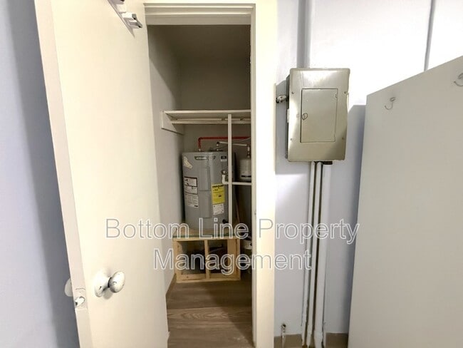 Photo - 206 Blacksnake Rd Unidad 1