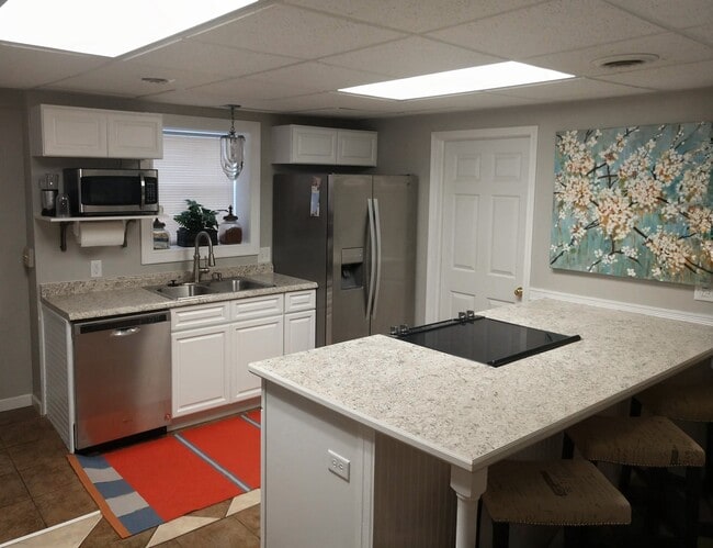 Building Photo - 125 Broad St Unit 125 Broad Street