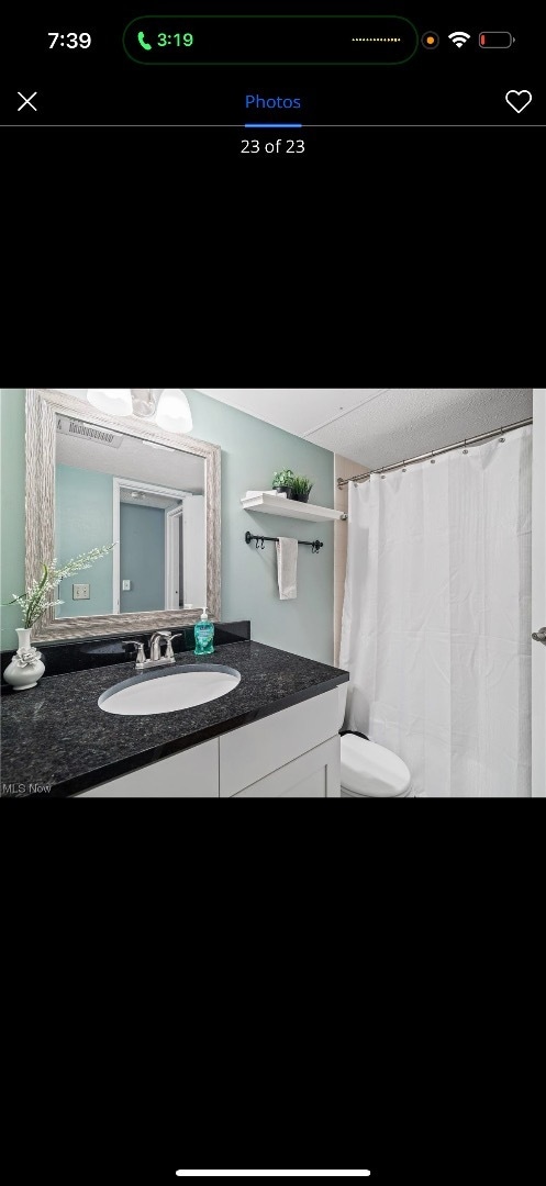 Photo - 408 W St Clair Ave