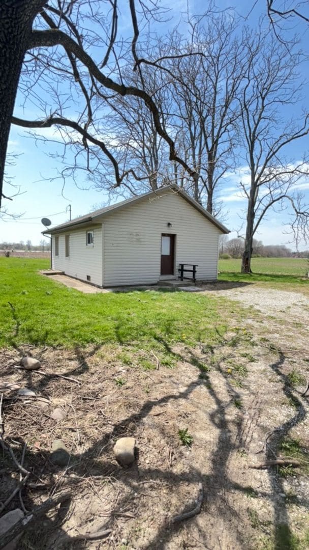 Building Photo - Plenty of Privacy Unit 7699