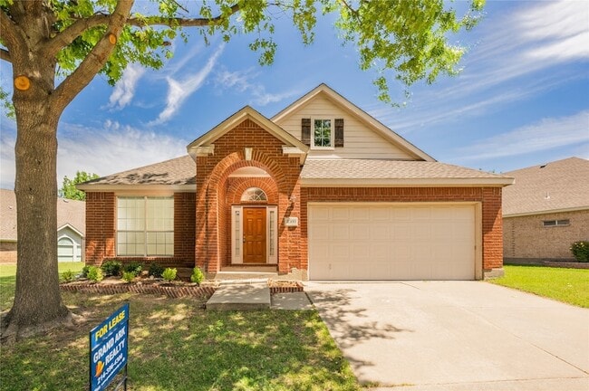 Building Photo - 8300 Rayburn Ln