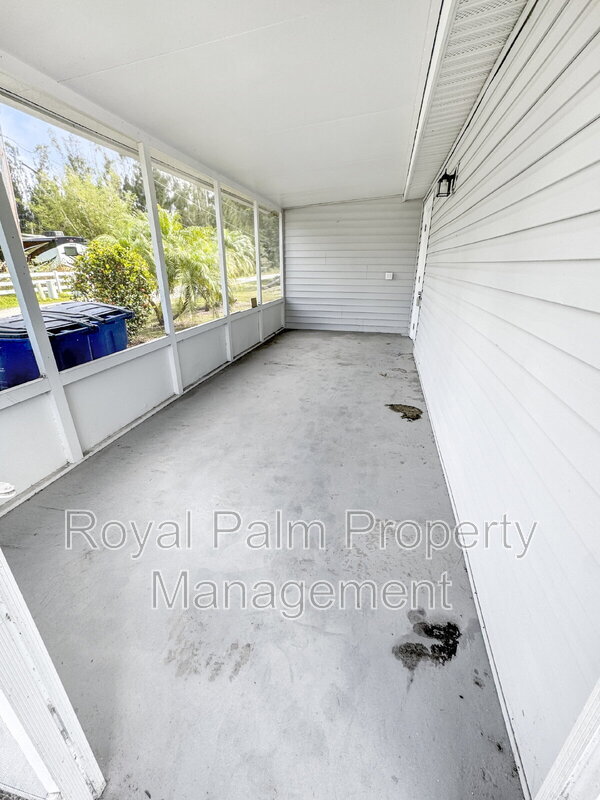 Photo - 15206 Stringfellow Rd Condo Unit 4