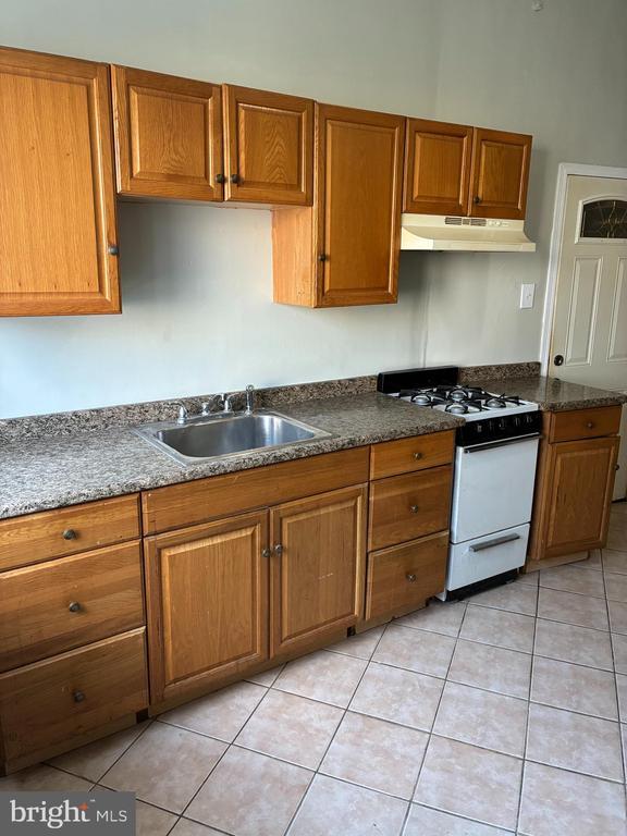 Photo - 1410 W Porter St