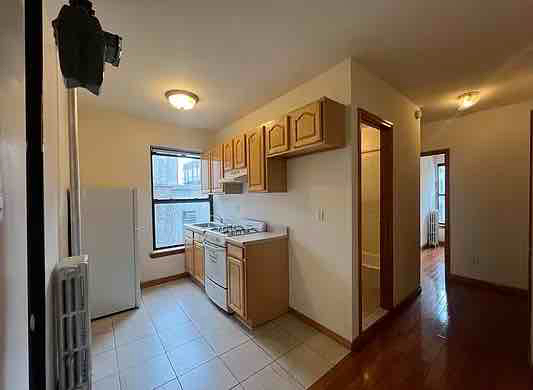 Photo - 300 E 14th St Apartamento Unidad 11