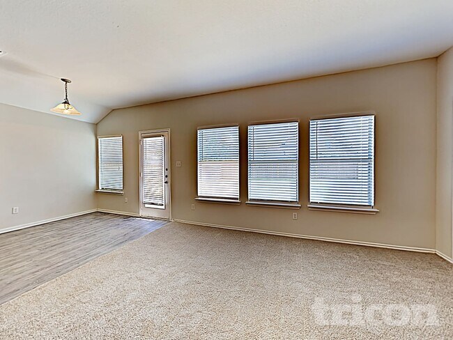 Photo - 3469 Cayman Dr