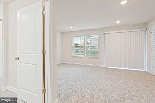 Photo - 30 Cardinal Wy