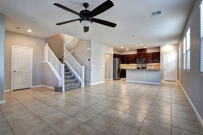 Photo - 2865 Tanager Hill St