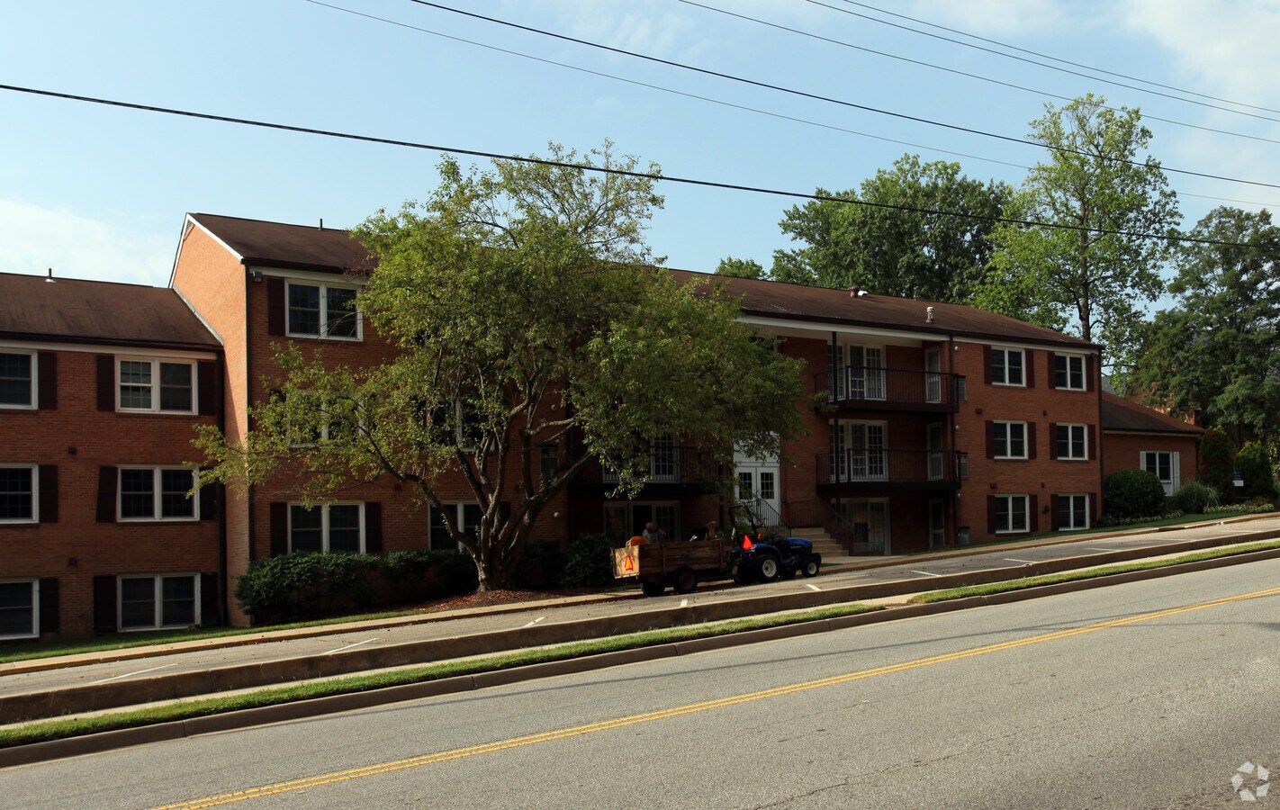 Photo - UMW Apartments