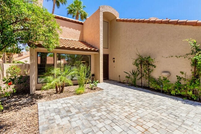 Building Photo - 10960 E Gary Rd Rental