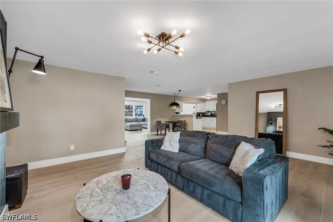 Photo - 1840 23rd St SW