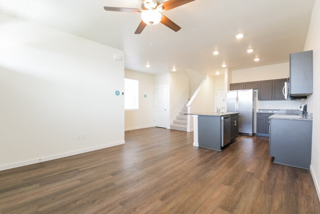 Photo - 13415 Oneida Ln