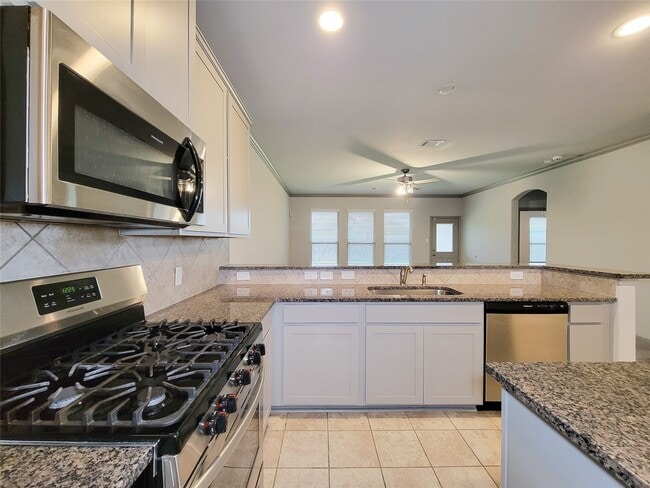 Photo - 15611 Jackie Robinson Rd