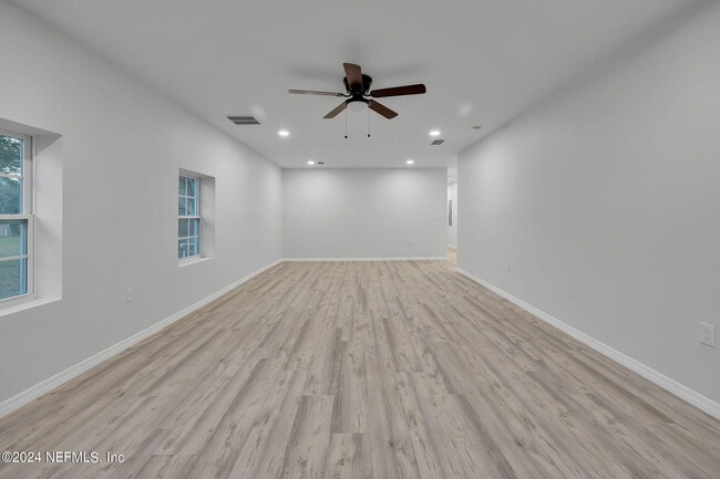 Photo - 7519 Birdies Rd