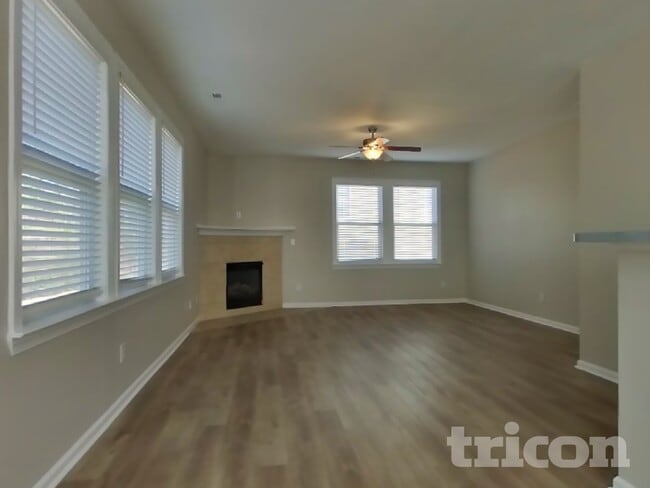 Photo - 5213 Inverness Ct