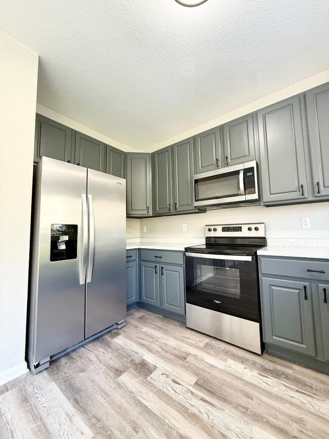 Photo - 14837 E 118th Ave