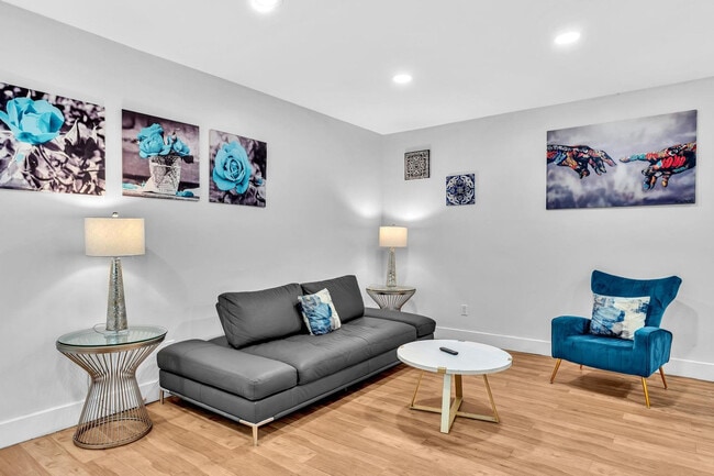 Photo - 10004 E Bay Harbor Dr Unit SI ID1527162P