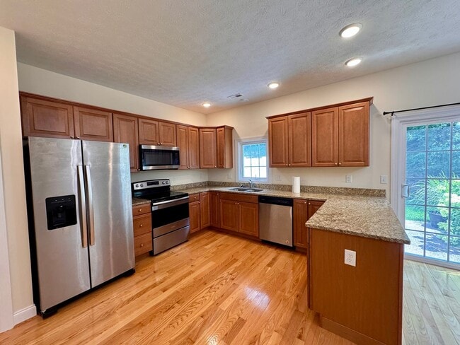 Photo - 573 Spring Oaks Drive
