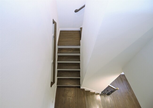 Photo - 3916 Tulane Oak Dr