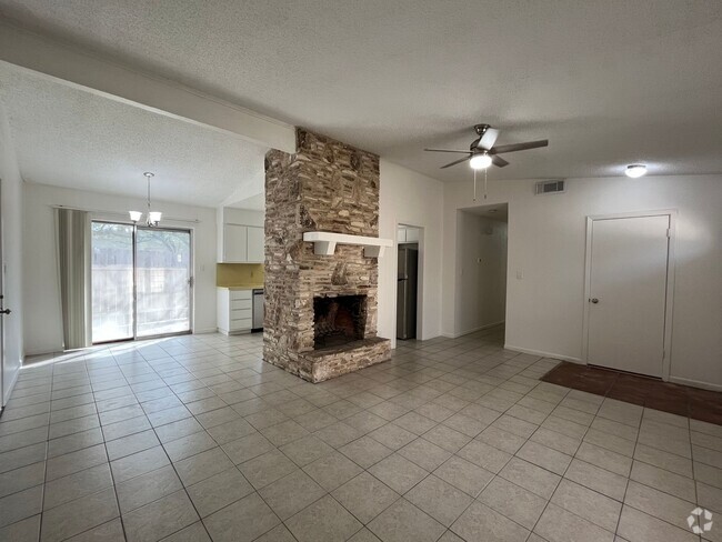 Building Photo - 12302 Willow Wild Dr Unit A Rental