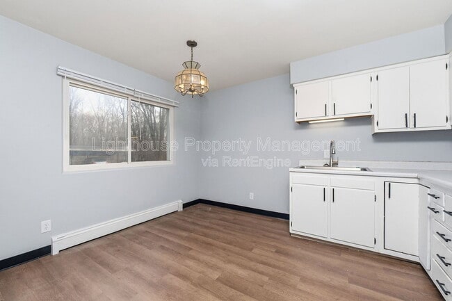 Photo - 1926 Sunnyside Dr