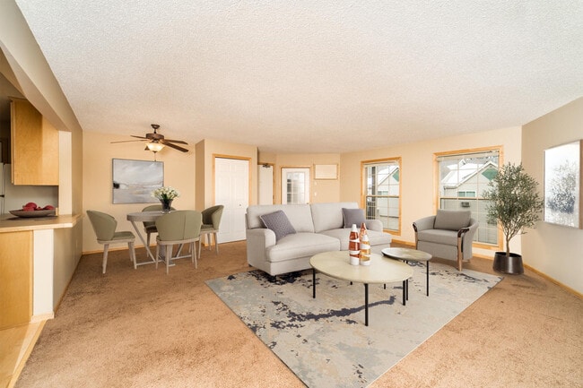 Photo - Parkwood Heights Apartments