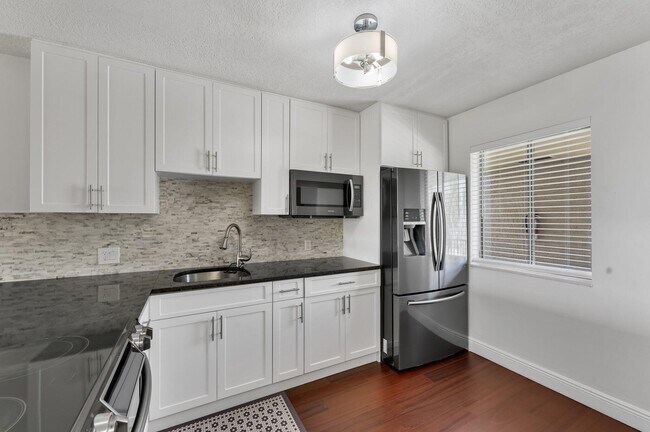 Photo - 4489 Luxemburg Ct Unit 306