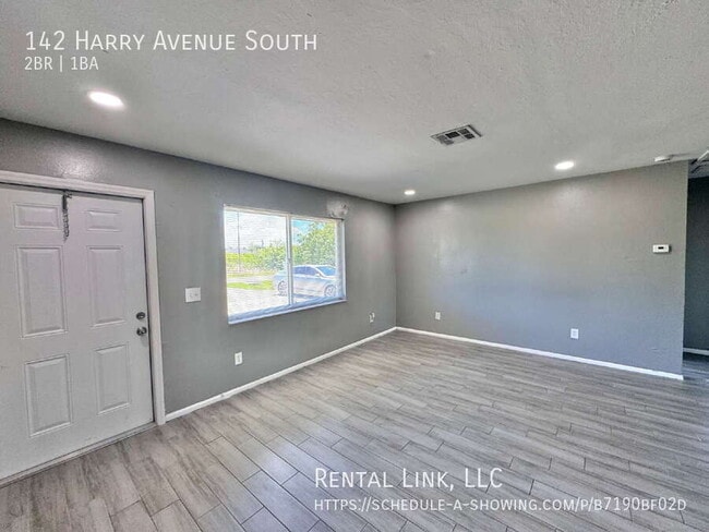 Photo - 142 Harry Ave S