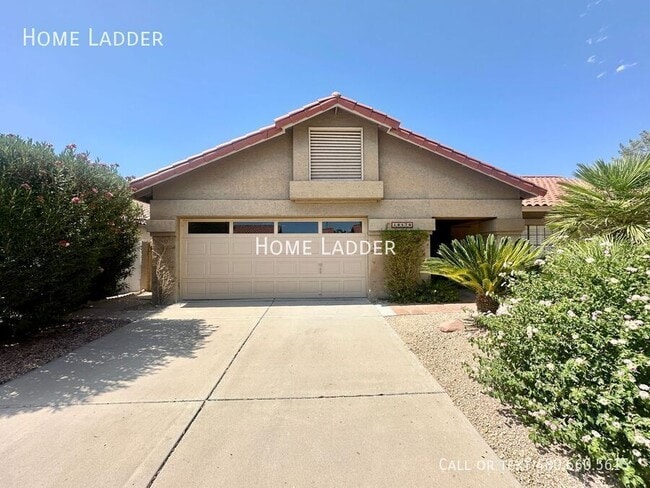 Building Photo - 10570 E San Salvador Dr