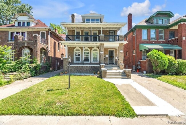 Photo - 3273 Cortland St