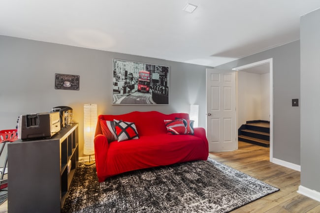 Photo - 142 Wanda Ave House