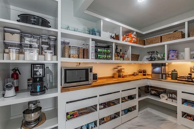 Photo - 5332 El Campo Ave