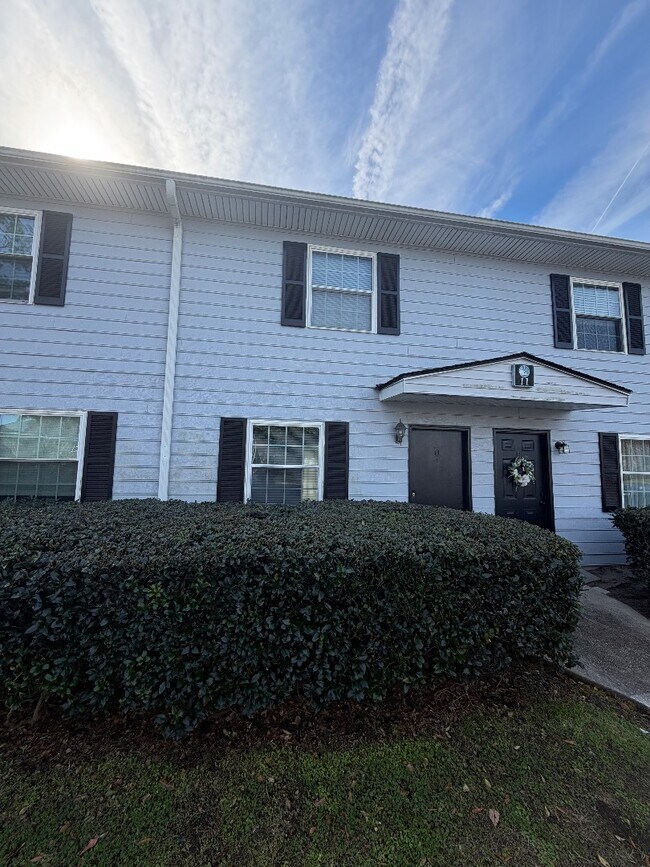 Photo - 21 Rivers Point Row