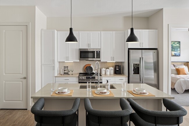 Photo - Maren Apartments