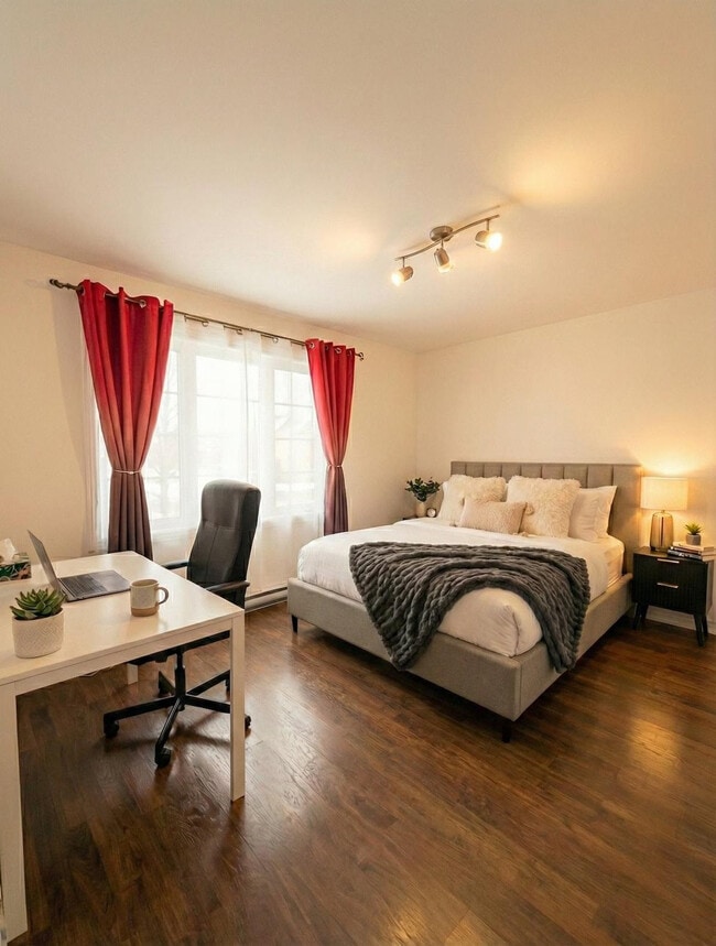 Photo - 5181 Rue Jacques-Plante Unit SI ID1473545P