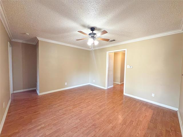 Photo - 2721 Buffalo Dr