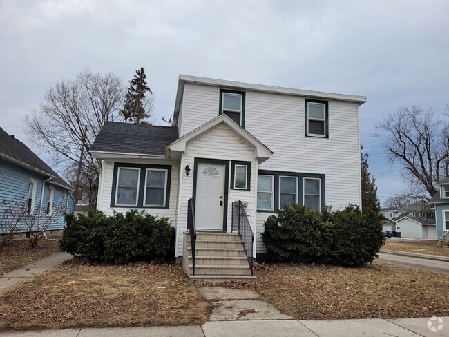 Building Photo - 300 S Maple Ave Rental