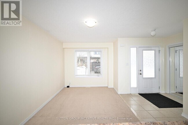 Photo - 90 Sovereigns Gate