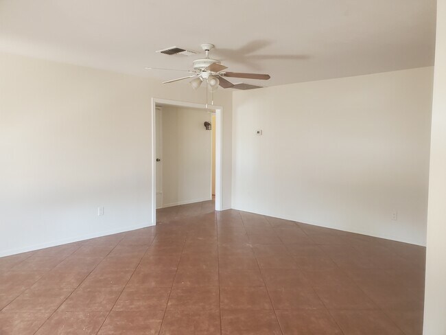 Photo - 3318 W Mariposa St