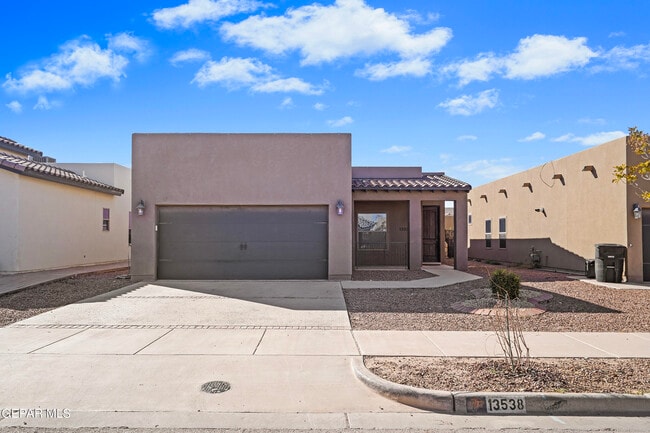 Building Photo - 13538 Lawkland St
